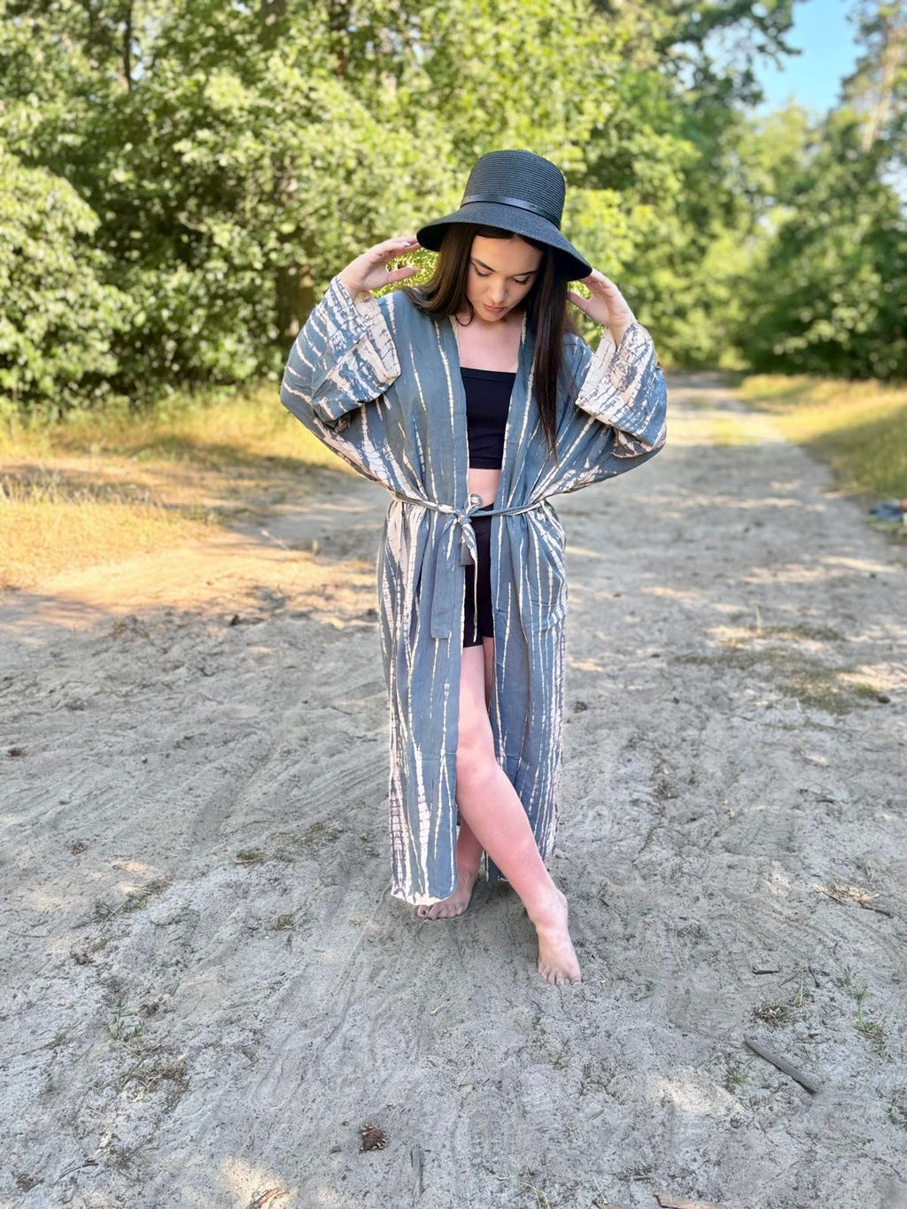 Ash Breeze Kimono